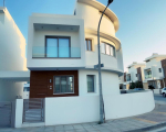 4 bedroom Villa in Larnaca Nautical Club Area