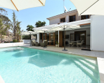 7 bedroom for Sale or Rent Villa in Larnaca Oroklini Area