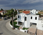 4 bedroom Villa in Larnaca Dekelia Road Area