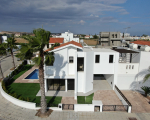 4 bedroom Villa in Larnaca Dekelia Road Area