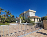 4 bedroom detached house in Larnaca Perivolia Area