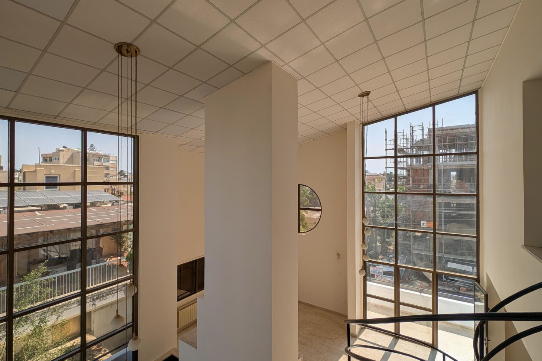 3 bedroom apartment in Larnaca Ayios Nikolaos Area