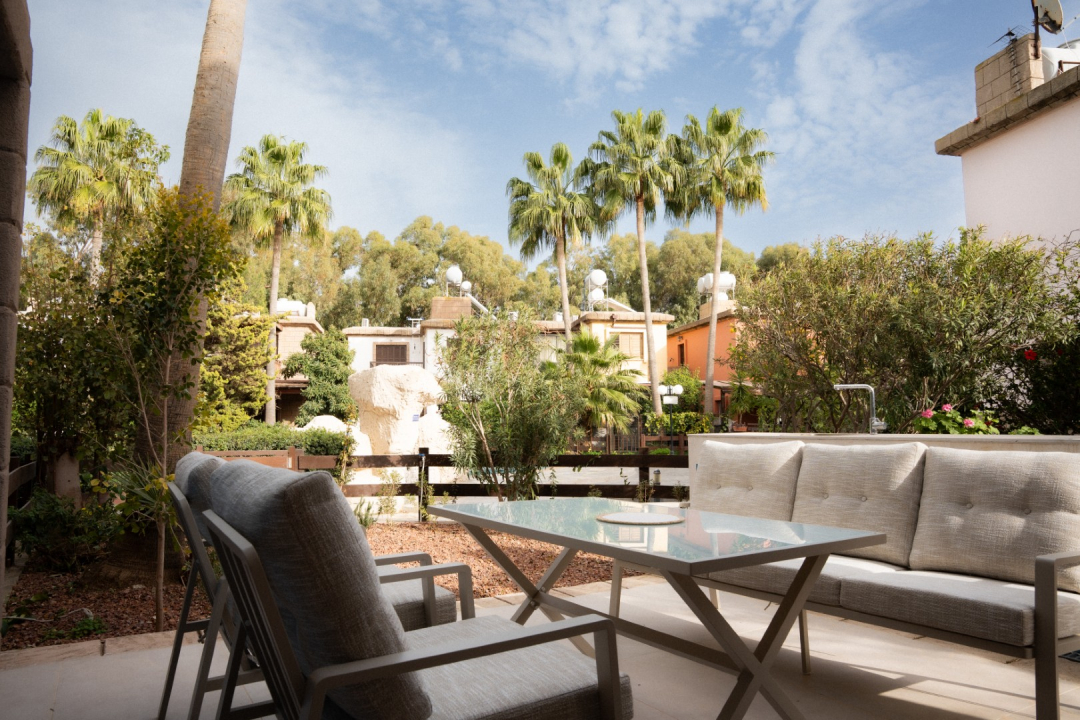 3 Bedroom Seaside Villa in Larnaca Dekelia 