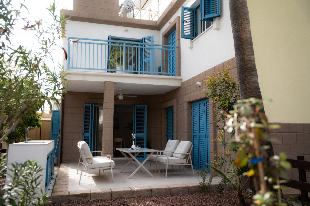 3 Bedroom Seaside Villa in Larnaca Dekelia 