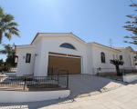 5 bedroom detached house in Larnaca Krassas Area