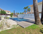 4 bedroom villa with swimming pool on Dhekelia Road