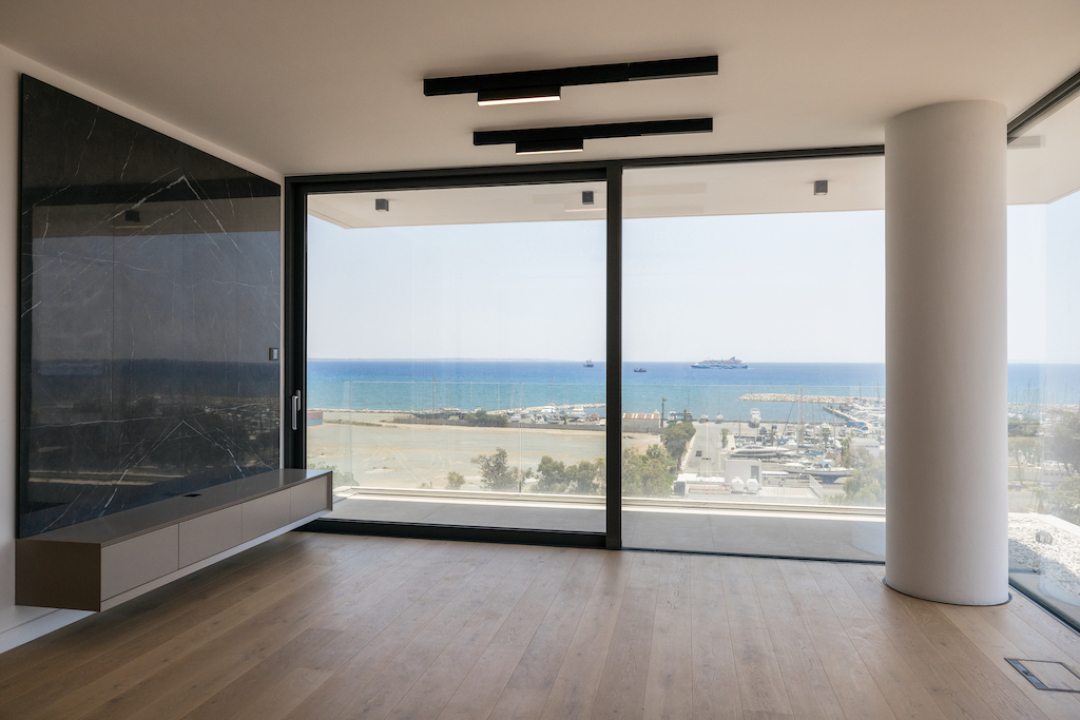 3 bedroom apartment in Larnaca Finikoudes Area