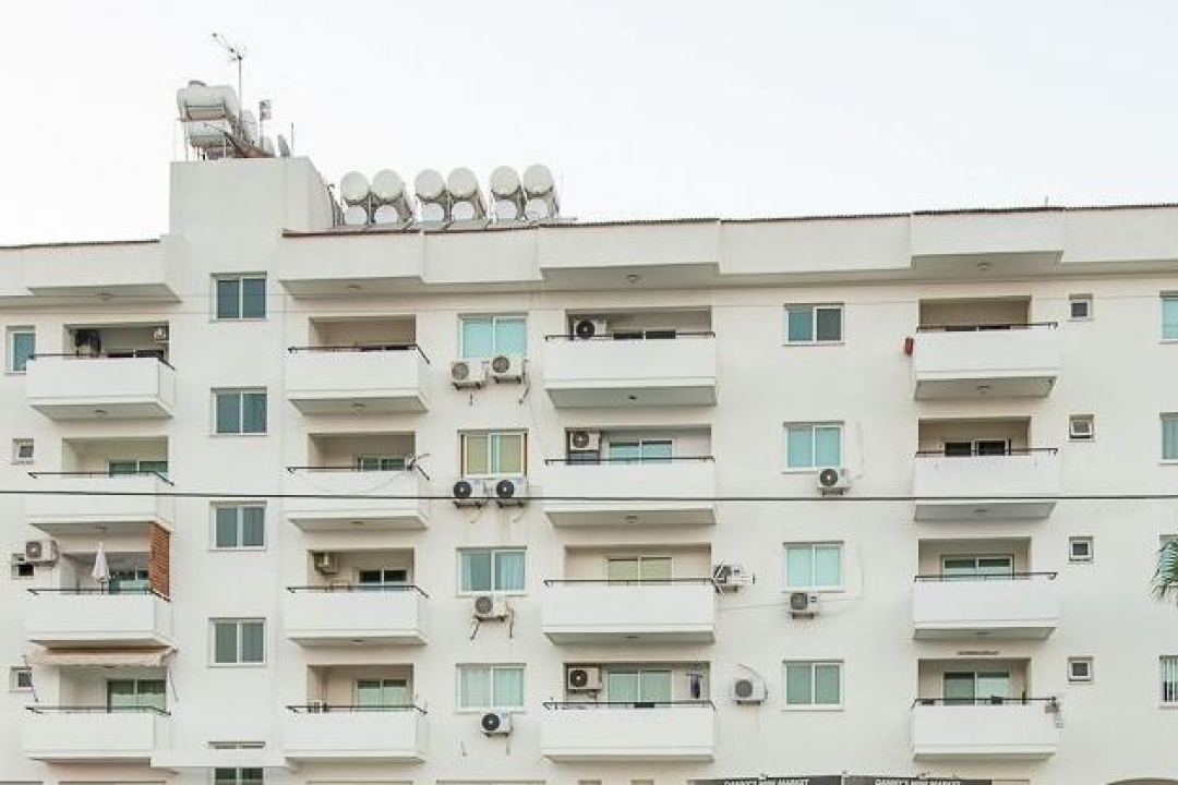 2 bedroom apartment in Larnaca Makenzie Area
