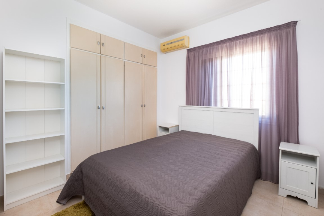 2 bedroom apartment in Larnaca Oroklini Area