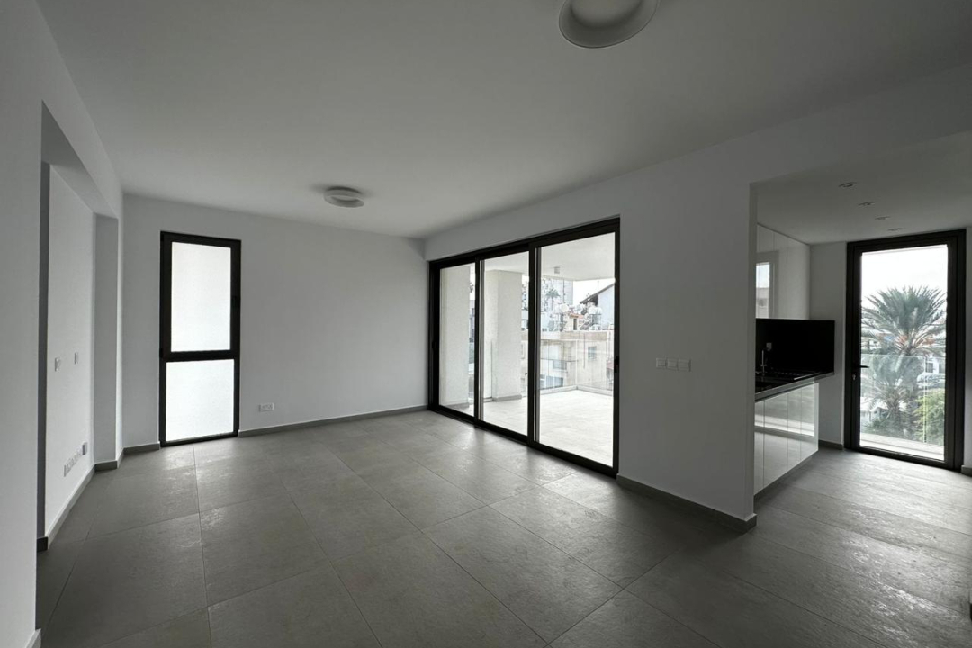 Newly Developed 2 bedroom Apartment Larnaca Sotiros Area