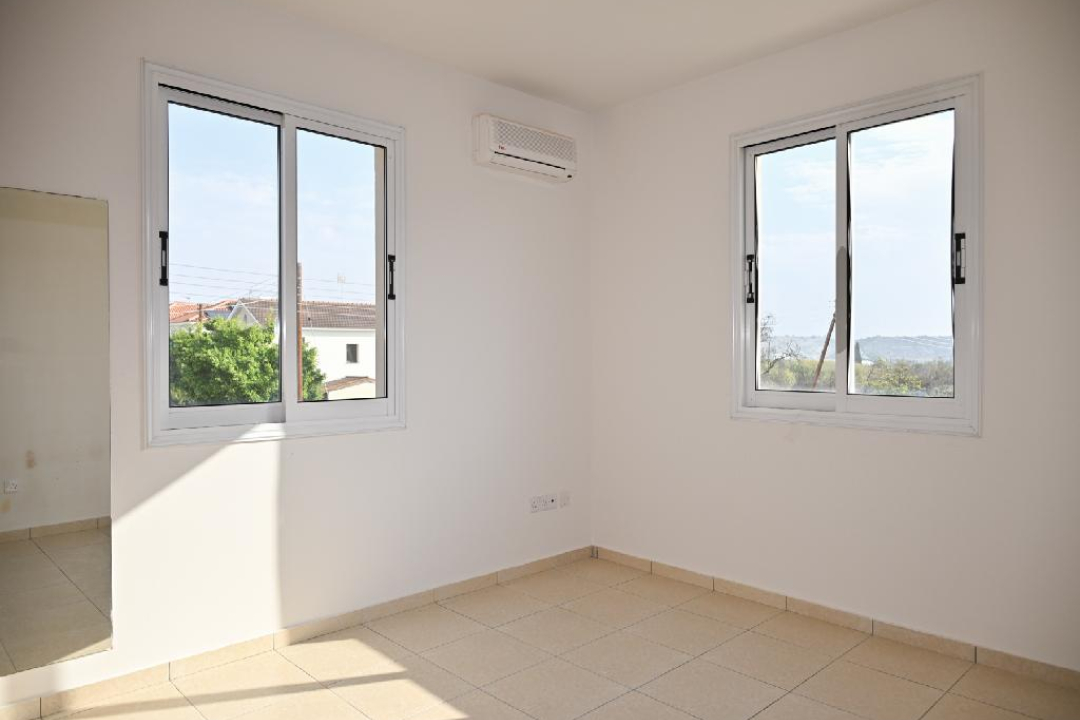2 bedroom apartment in Larnaca Pyla Area