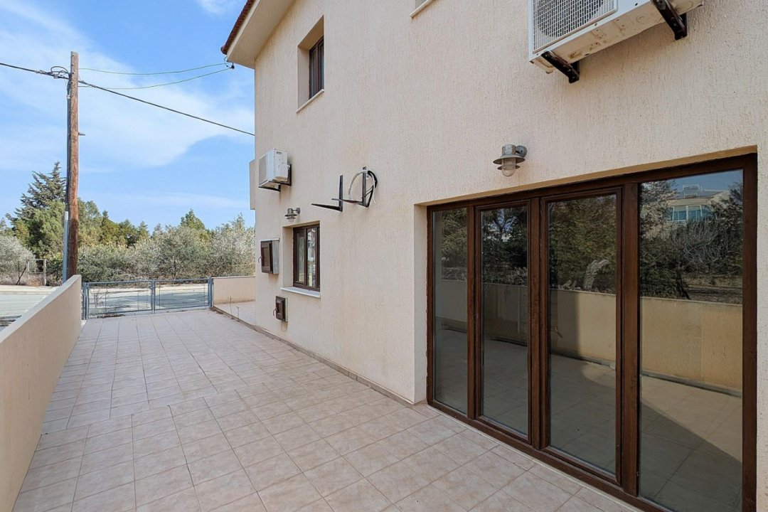 2 bedroom semi detached house in Larnaca Kiti Area