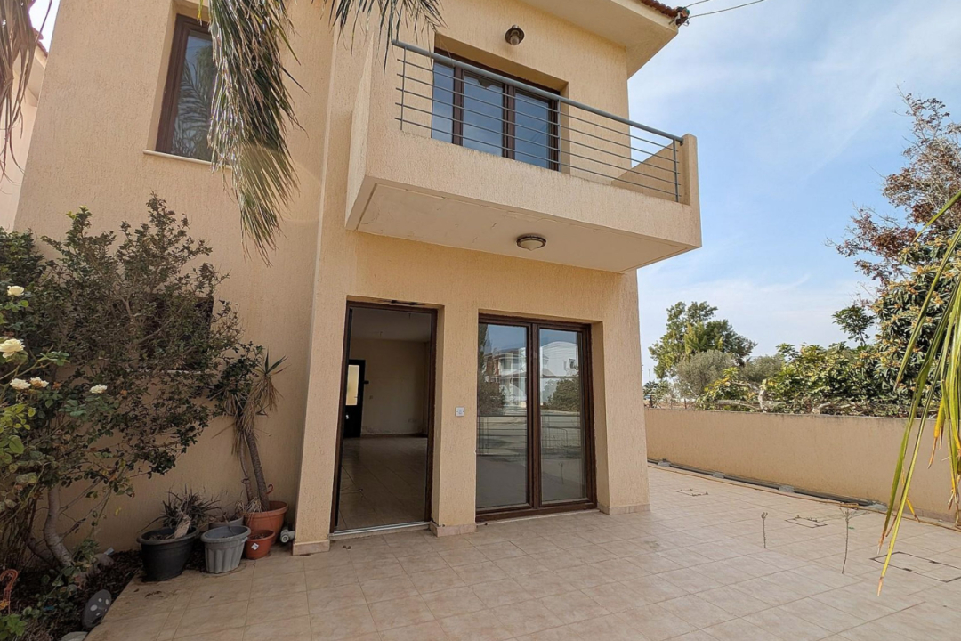 2 bedroom semi detached house in Larnaca Kiti Area