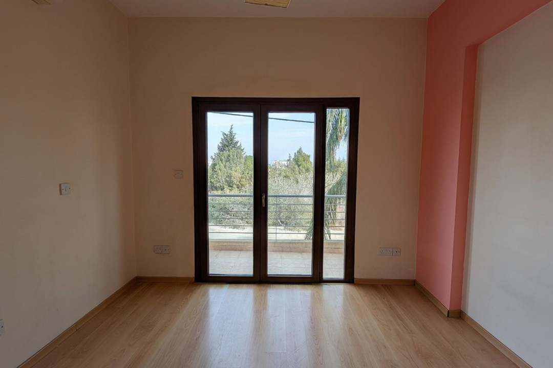 2 bedroom semi detached house in Larnaca Kiti Area