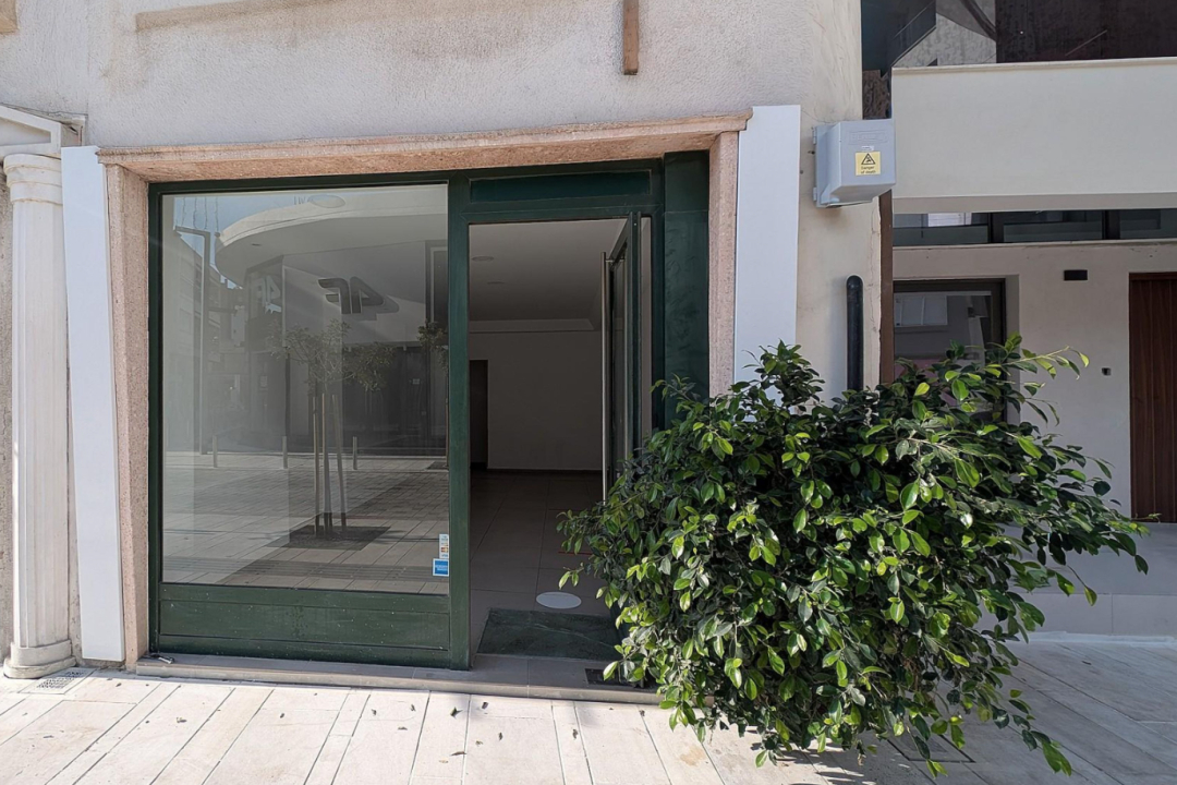 Retail Shop in a Listed Building in Central Larnaca Area