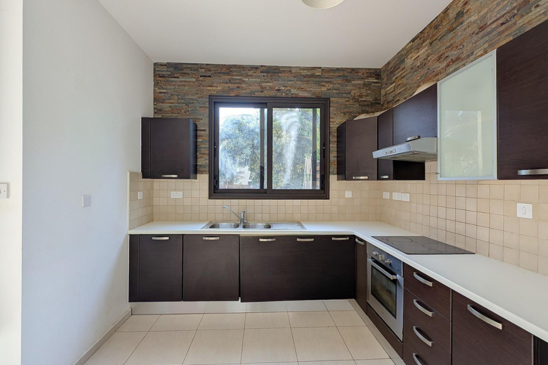 3 bedroom semi detached house in Larnaca Oroklini Area