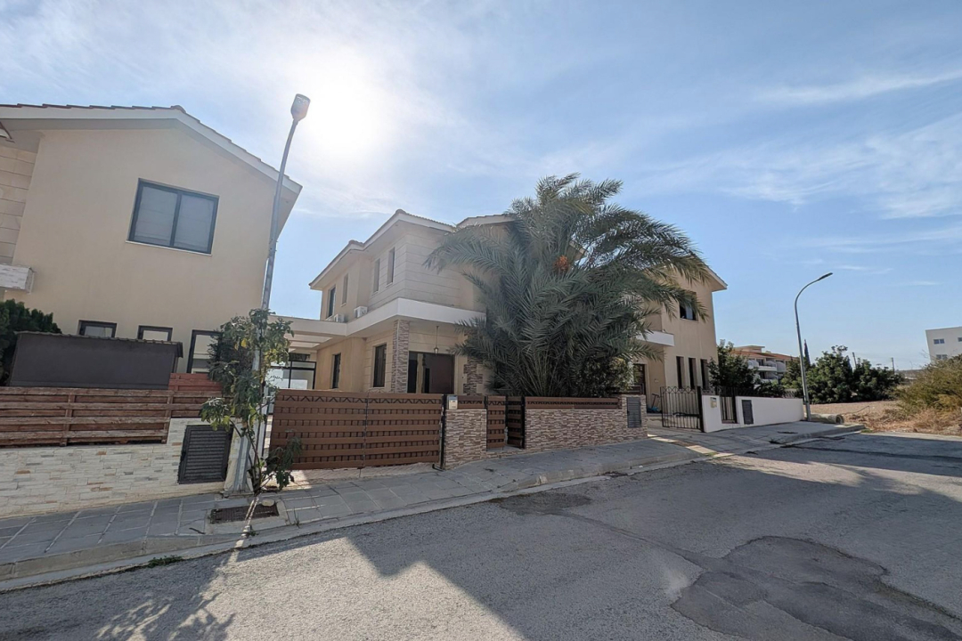 3 bedroom semi detached house in Larnaca Oroklini Area