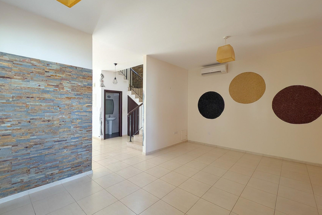 3 bedroom semi detached house in Larnaca Oroklini Area