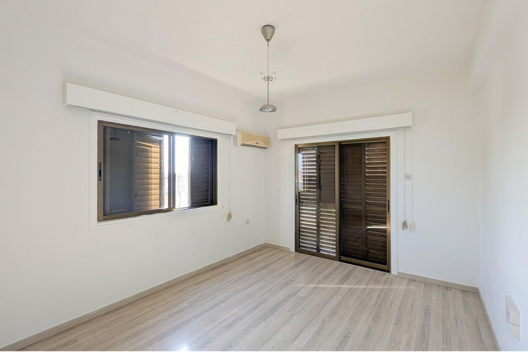 2 bedroom apartment with rooftop studio in Sotiros Area