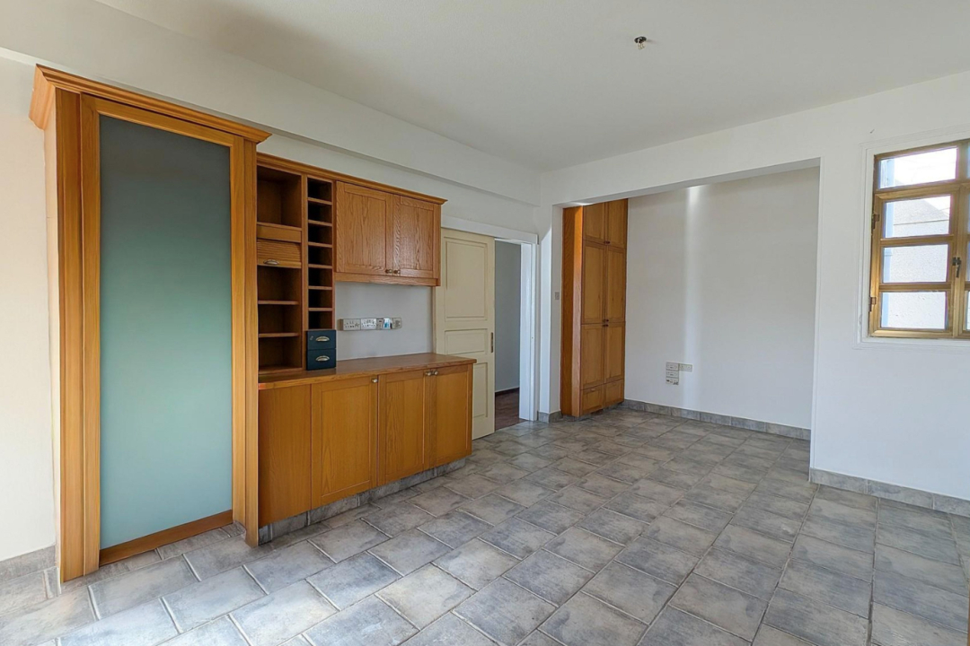 2 bedroom apartment with rooftop studio in Sotiros Area