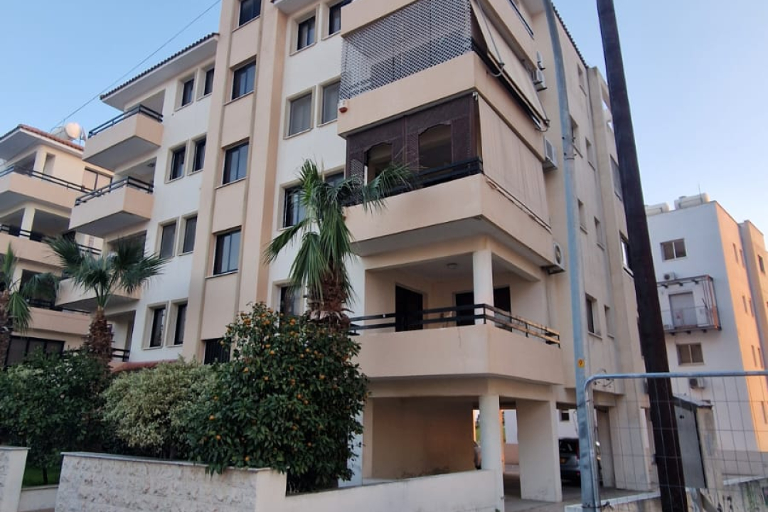 3 bedroom apartment in Faneromeni area