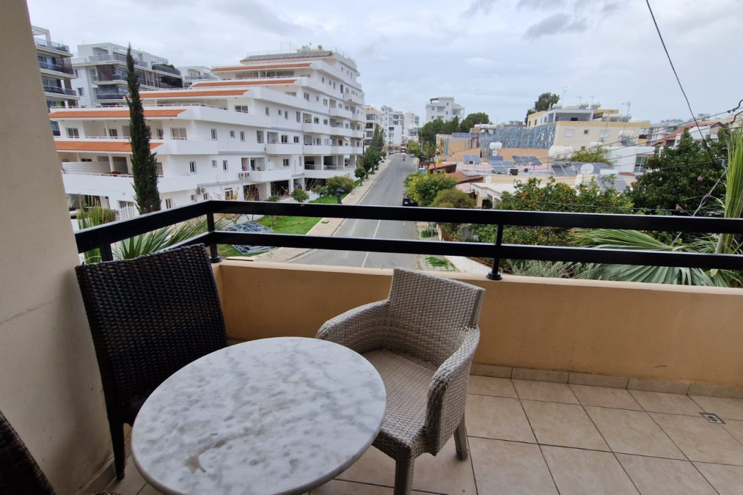 3 bedroom apartment in Faneromeni area