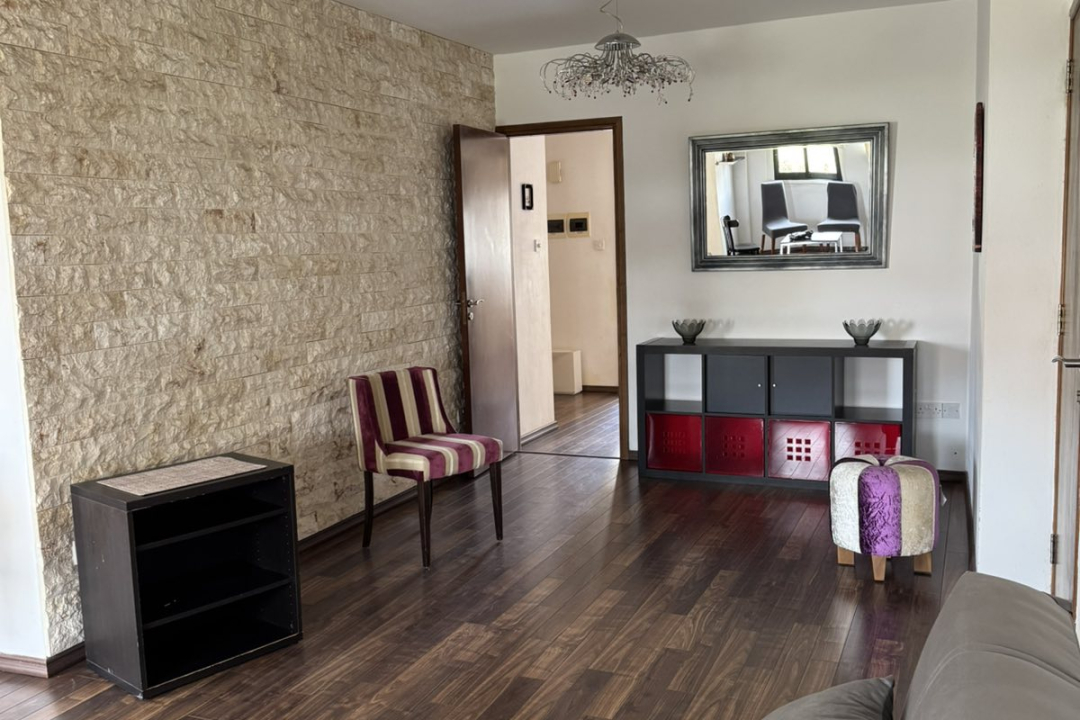 3 bedroom apartment in Faneromeni area