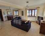 4 bedroom house in Oroklini with central heating